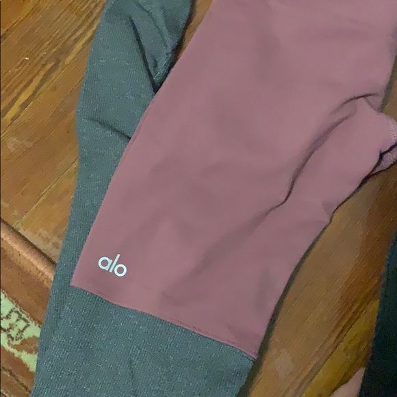 ALO Yoga Pants - Alo goddess yoga pants